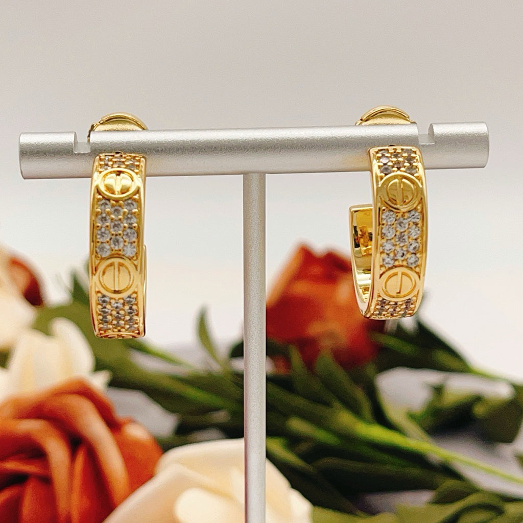 [Stars Jewelry]LOVE 5.5MM DIAMOND PAVED EARRINGS