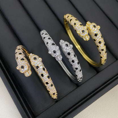 [Stars Jewelry]PANTHERE DOUBLE HEADED HALF DIAMOND OPEN BRACELET
