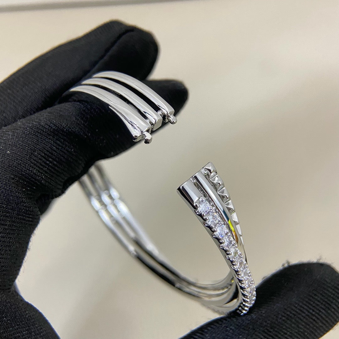 [Stars Jewelry]ETINCELLE HALF-PAVED DIAMOND BRACELET
